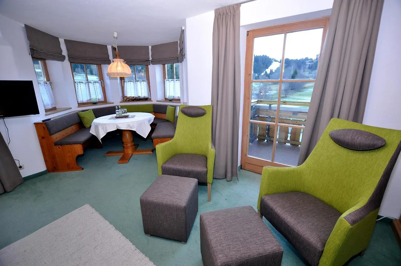 Berghues Schratt - Einfach Anders - Ihr Vegetarisches Und Veganes Biohotel Oberstaufen Hotel